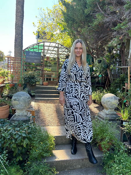 Black and White Maxi Shift Dress