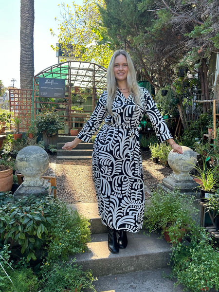 Black and White Maxi Shift Dress