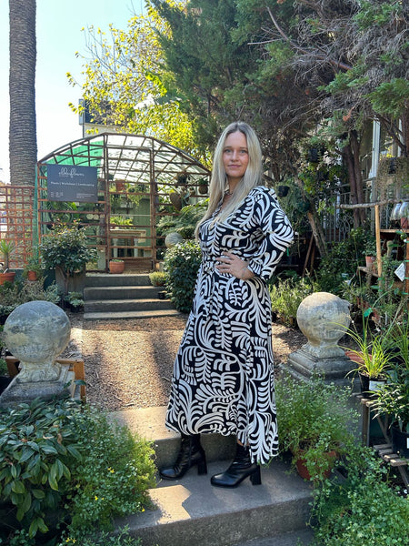 Black and White Maxi Shift Dress